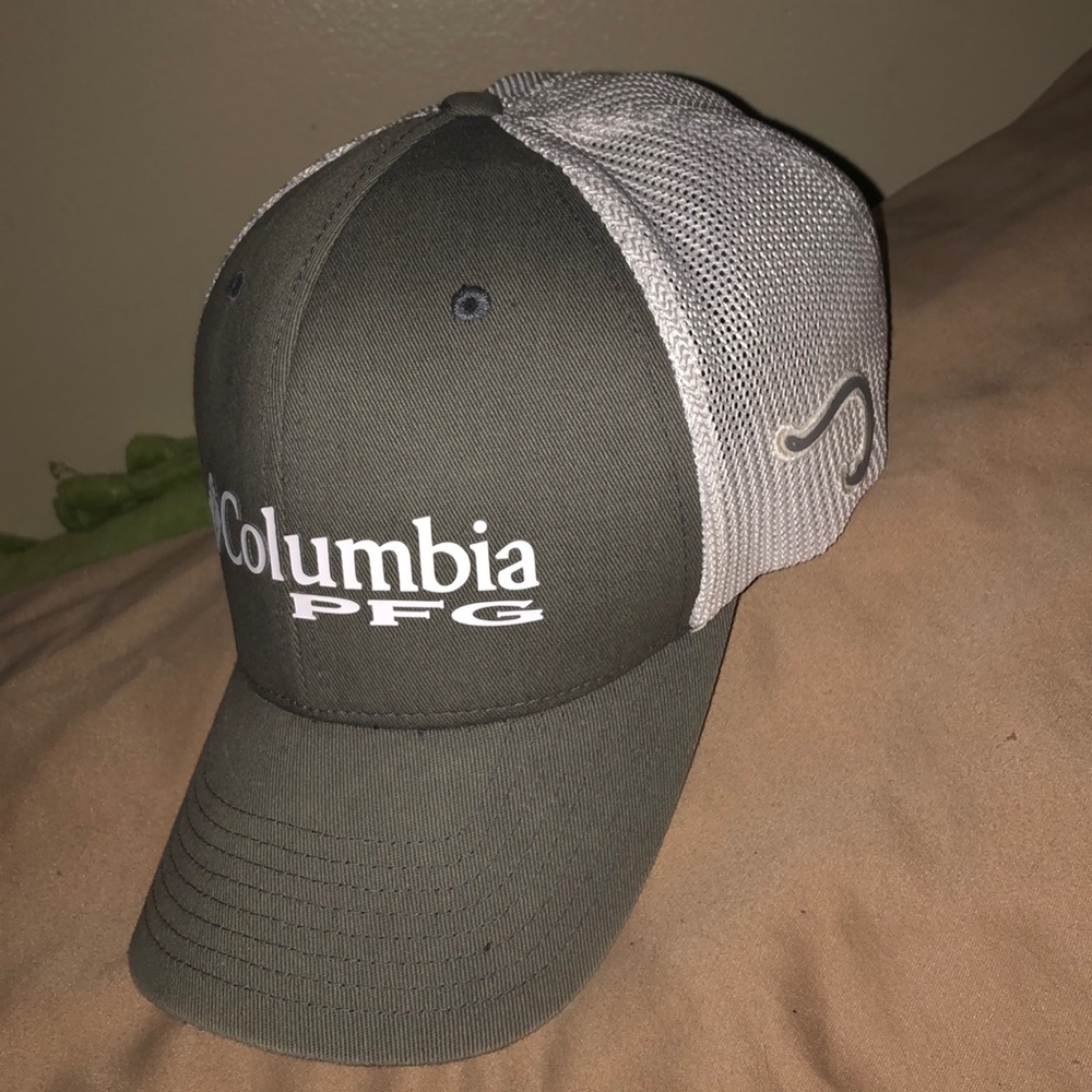 Columbia PFG hat